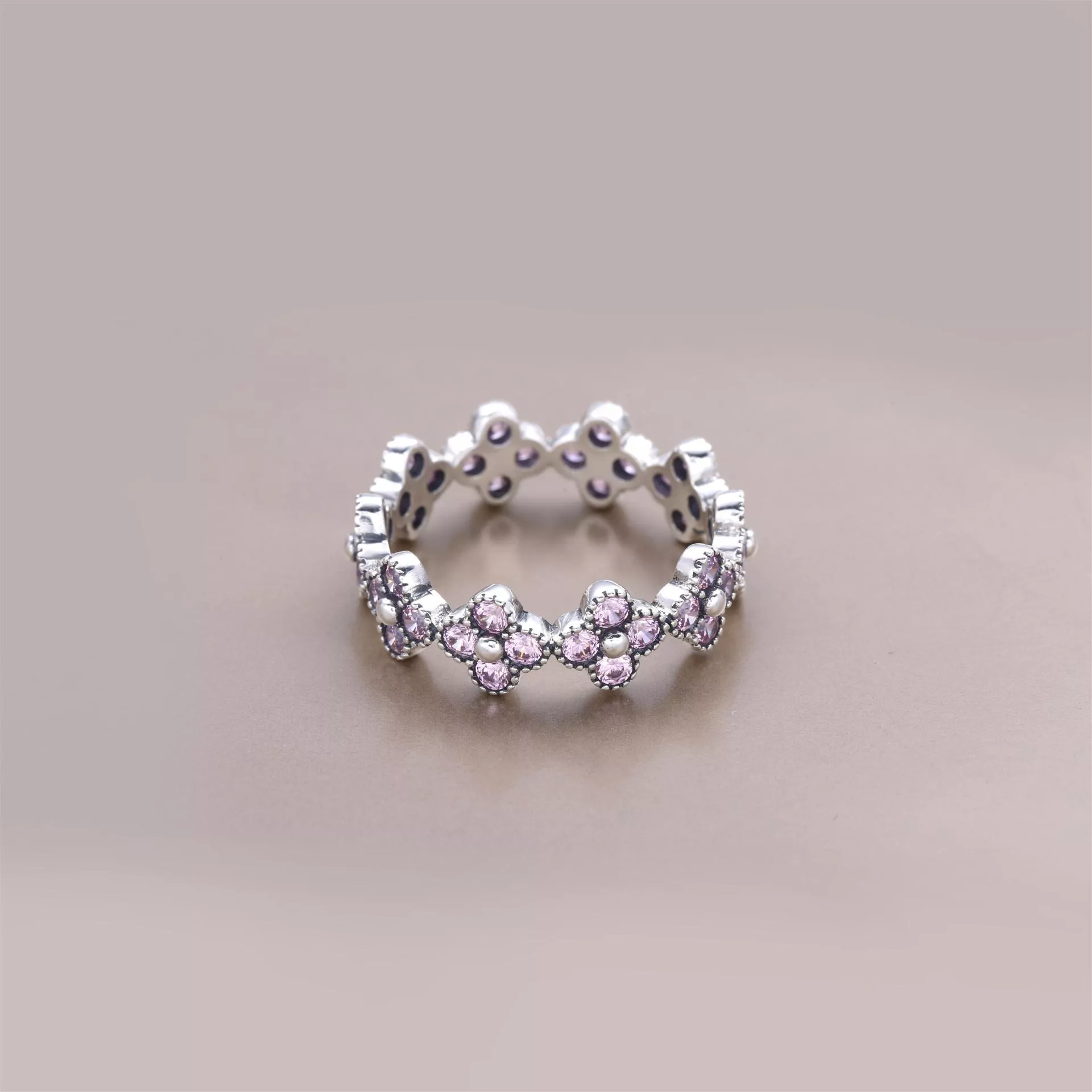 Anel PANDORA Flores do Oriente - 191000CZ