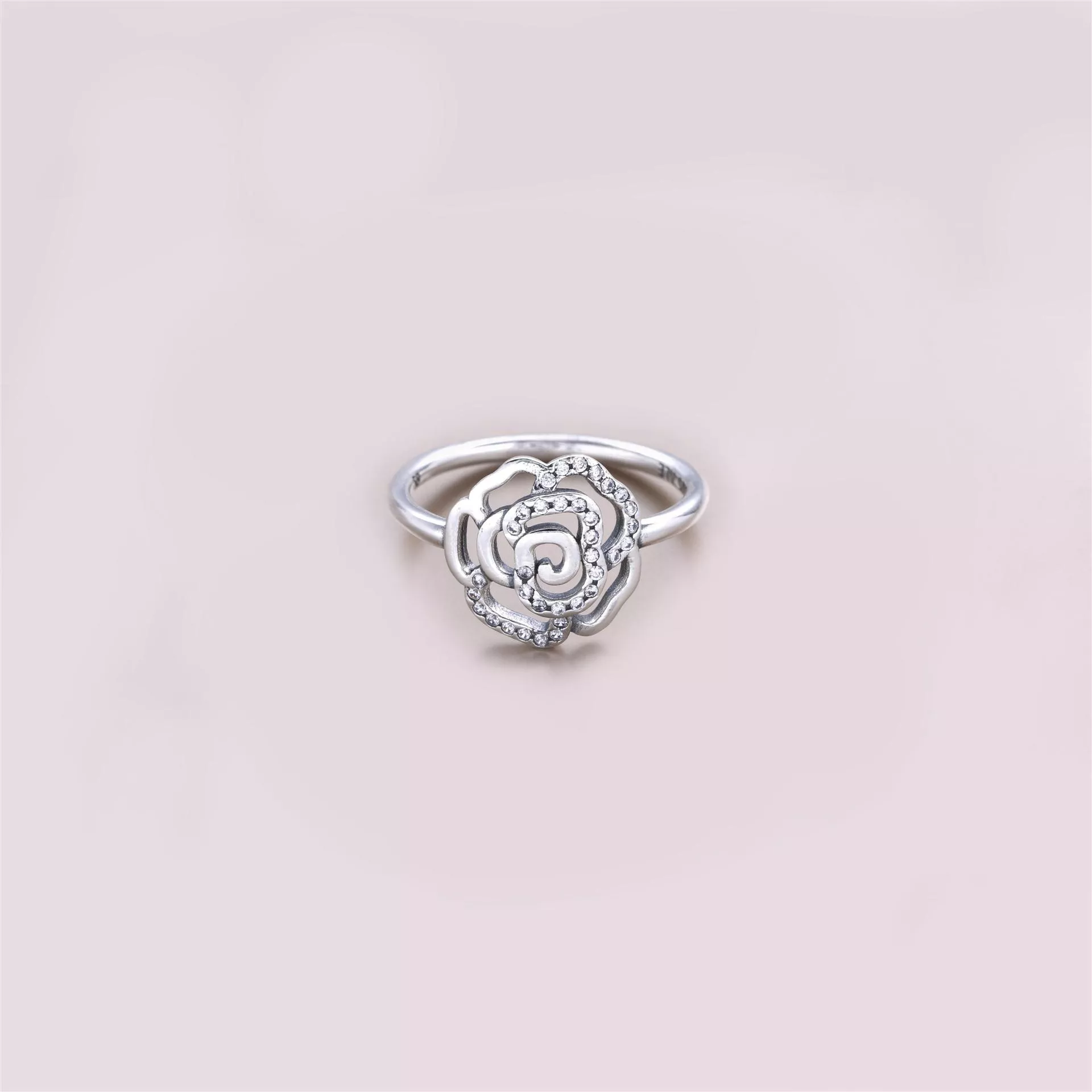 Anel PANDORA Pequena Rosa Brilhante - 190949CZ
