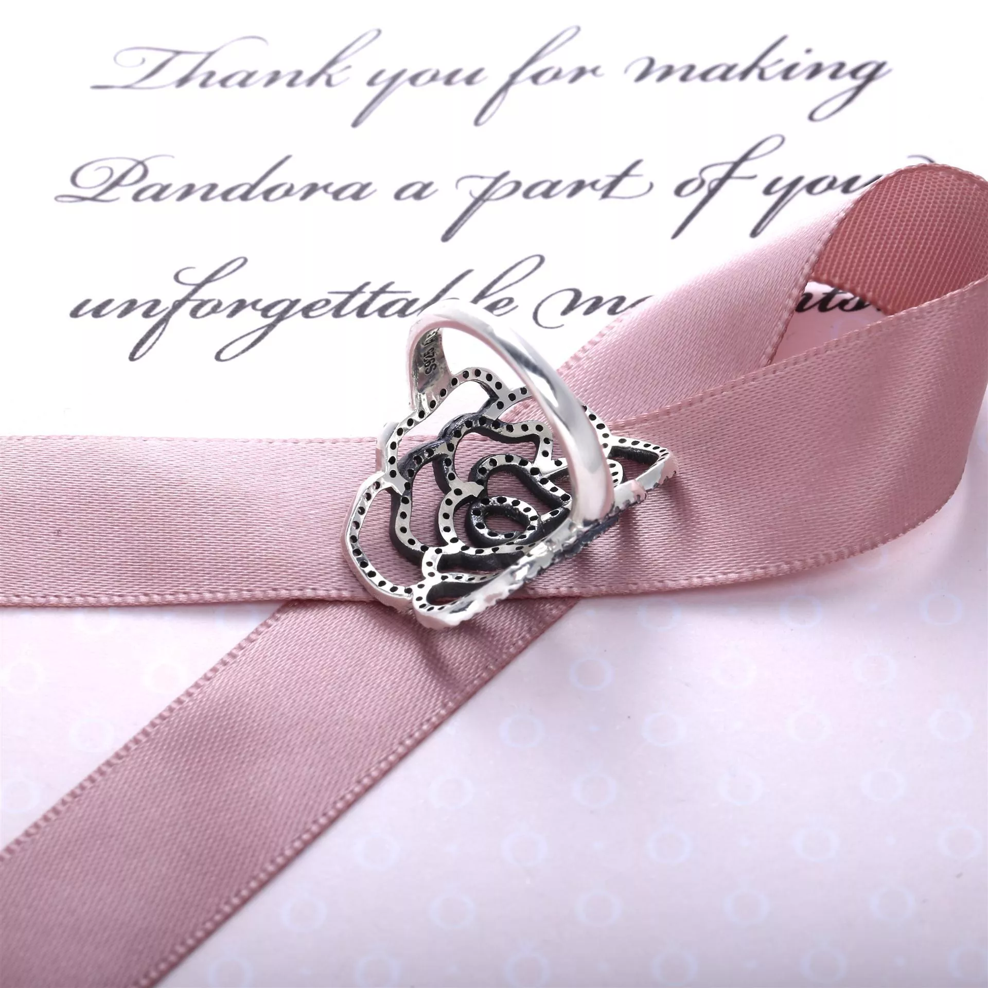 Anel PANDORA Grande Rosa Brilhante