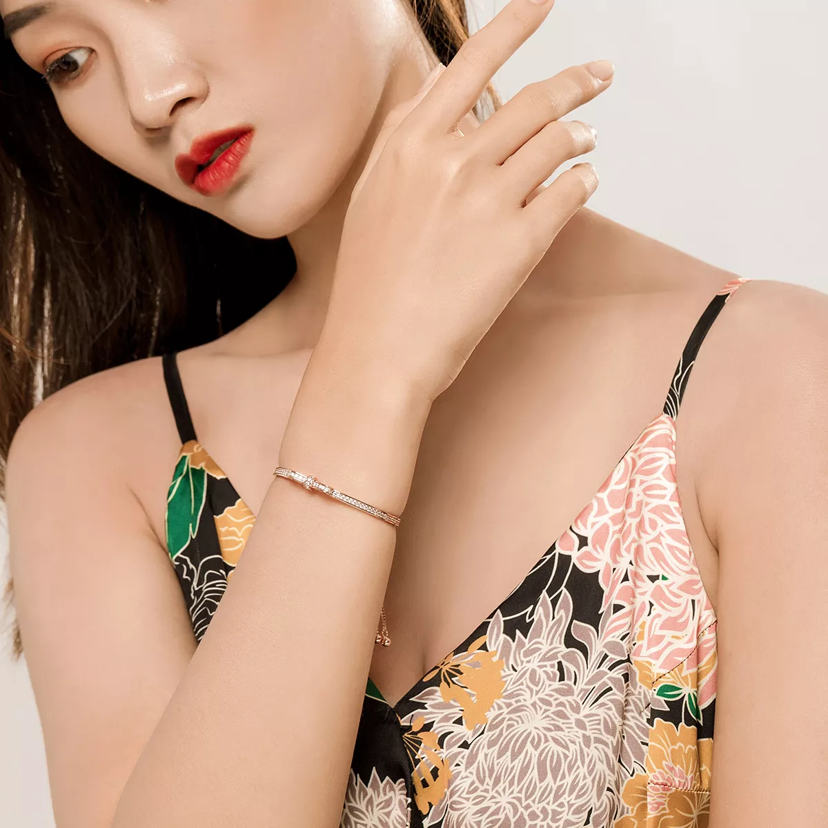 Bracelete estilo Pandora Rígido Bowknot doce Rosa - SCB108-C