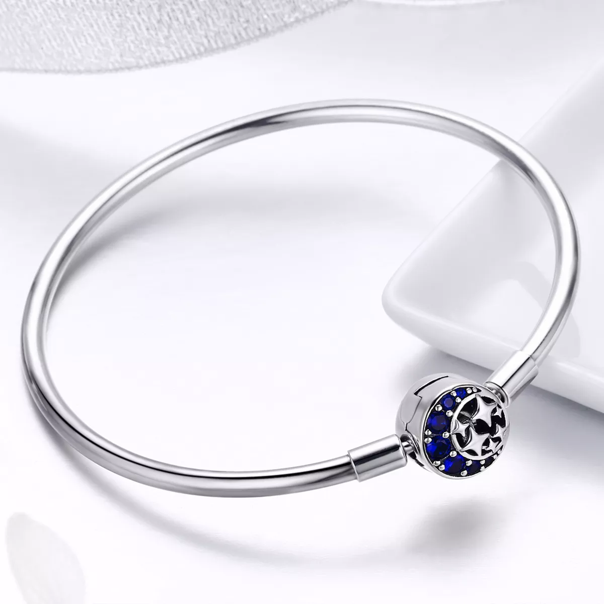 Bracelete estilo Pandora Rígido Céu estrelado - SCB080