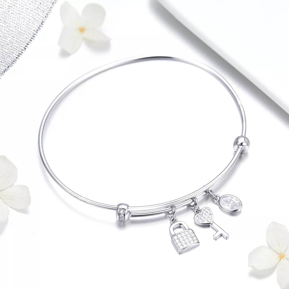 Bracelete estilo Pandora Rígido interessante promessa - SCB119