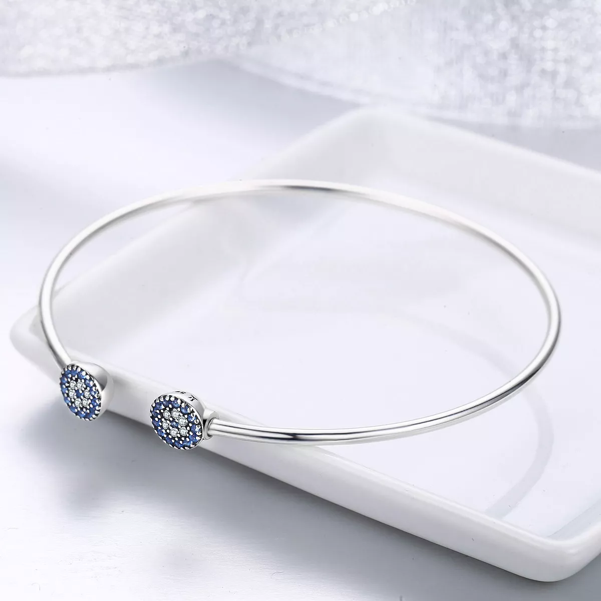 Bracelete Rigido Aberto Estrelas brilhantes estilo Pandora - SCB058