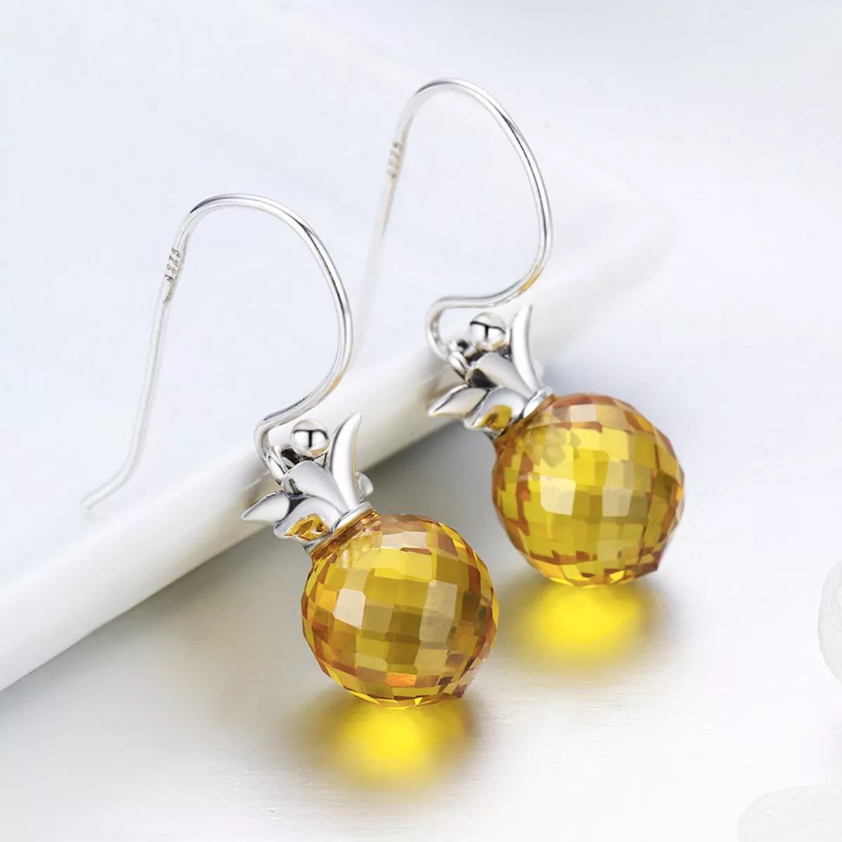 Brinco Abacaxi Fresco life Pandora - SCE265