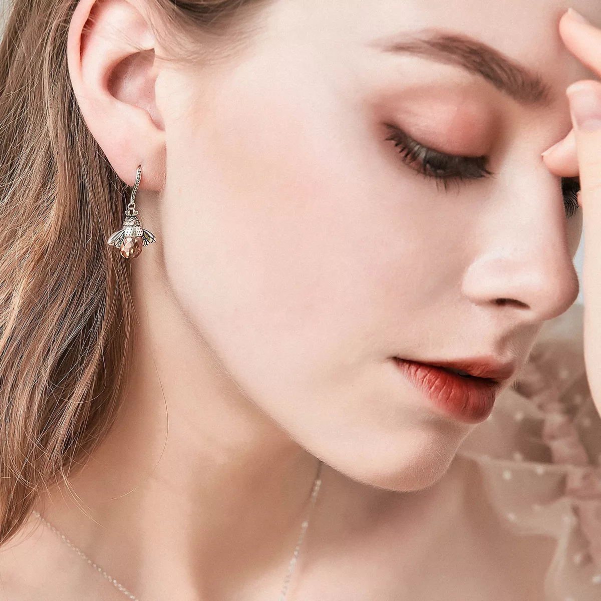 Brinco Abelha life Pandora - SCE149