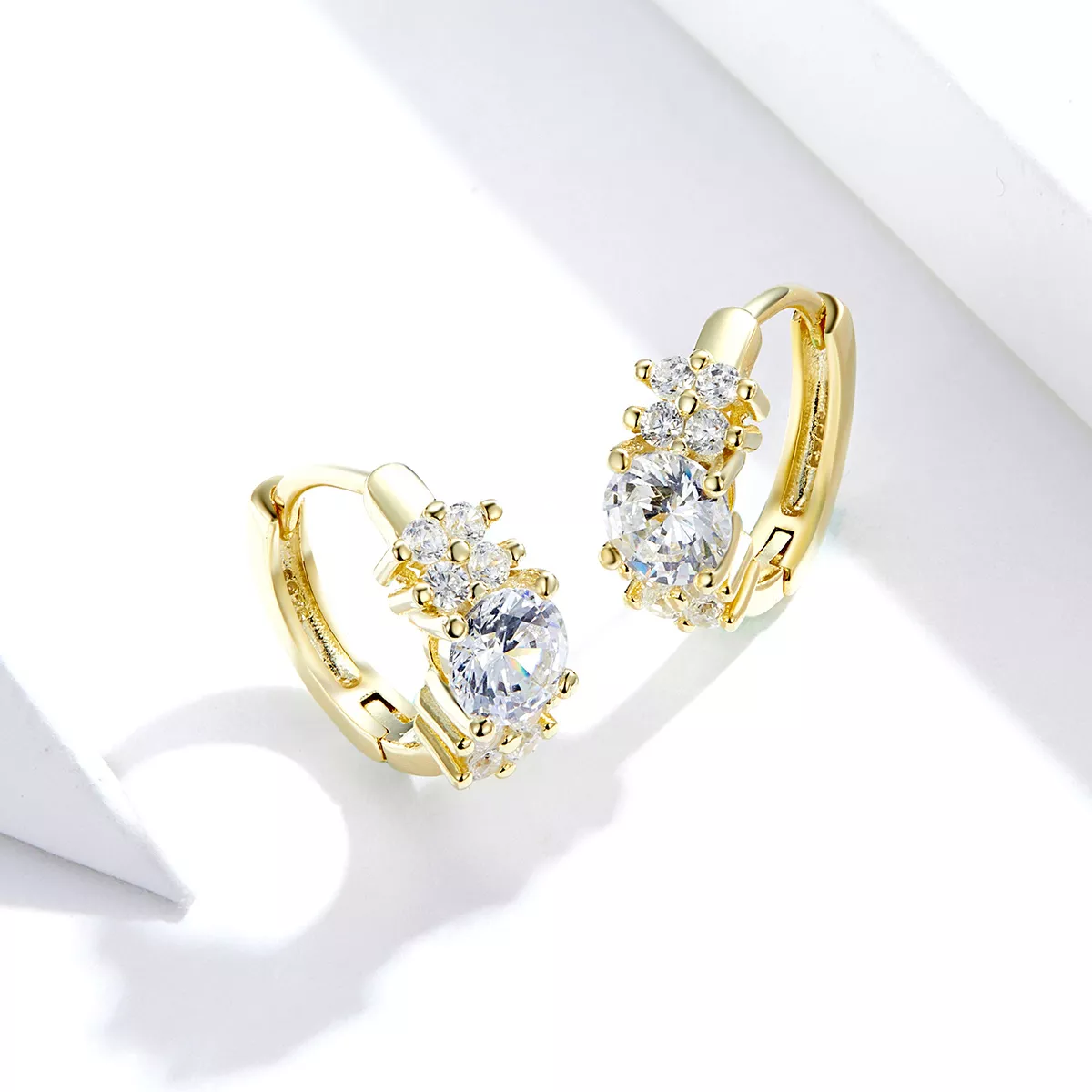 Brinco Argolas Brilho Romântico estilo Pandora - SCE485-B