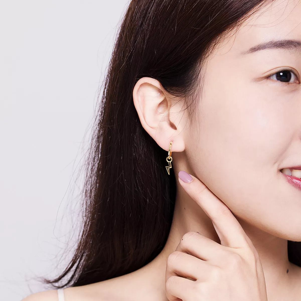 Brinco Argolas Iluminação estilo Pandora - SCE621