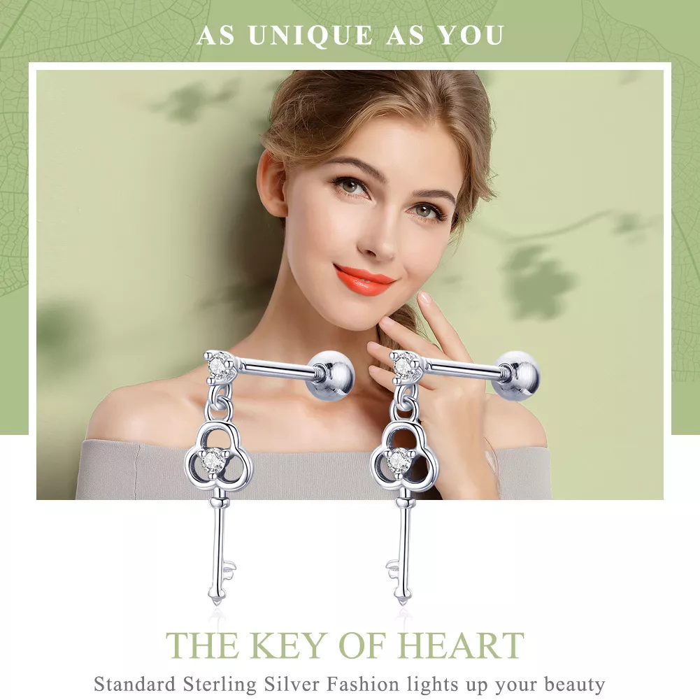 Brinco Chave do coração estilo Pandora - SCE539
