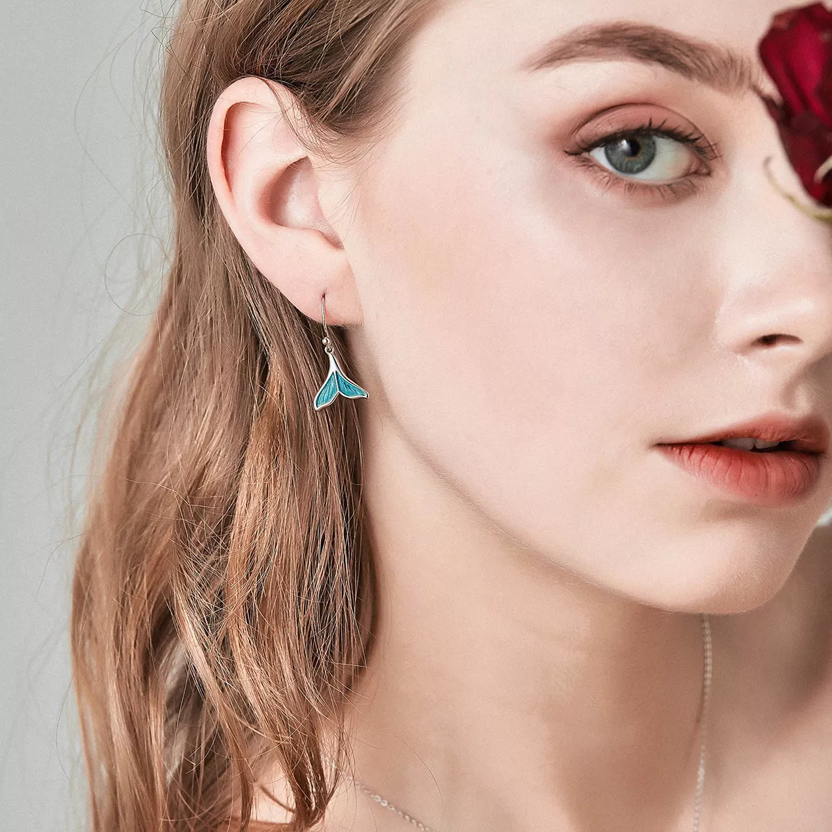 Brinco Rabo de peixe life Pandora - SCE065