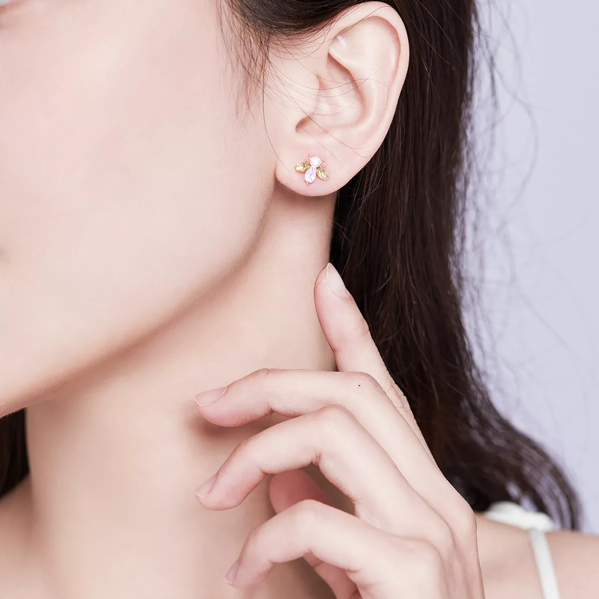 Brincos Petit Abelha estilo Pandora Rose - SCE643