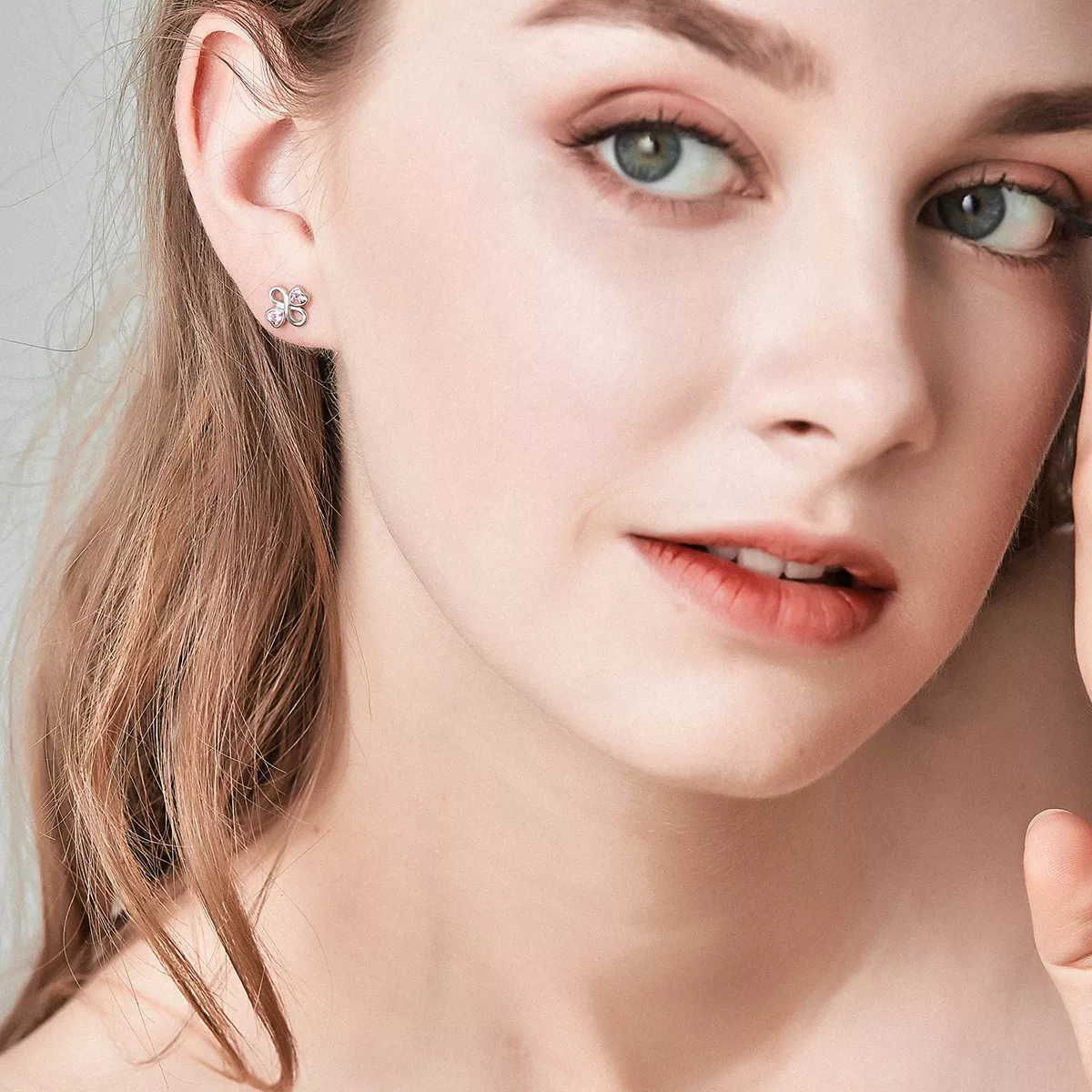 Brincos Petit Amor sem fim estilo Pandora - SCE455