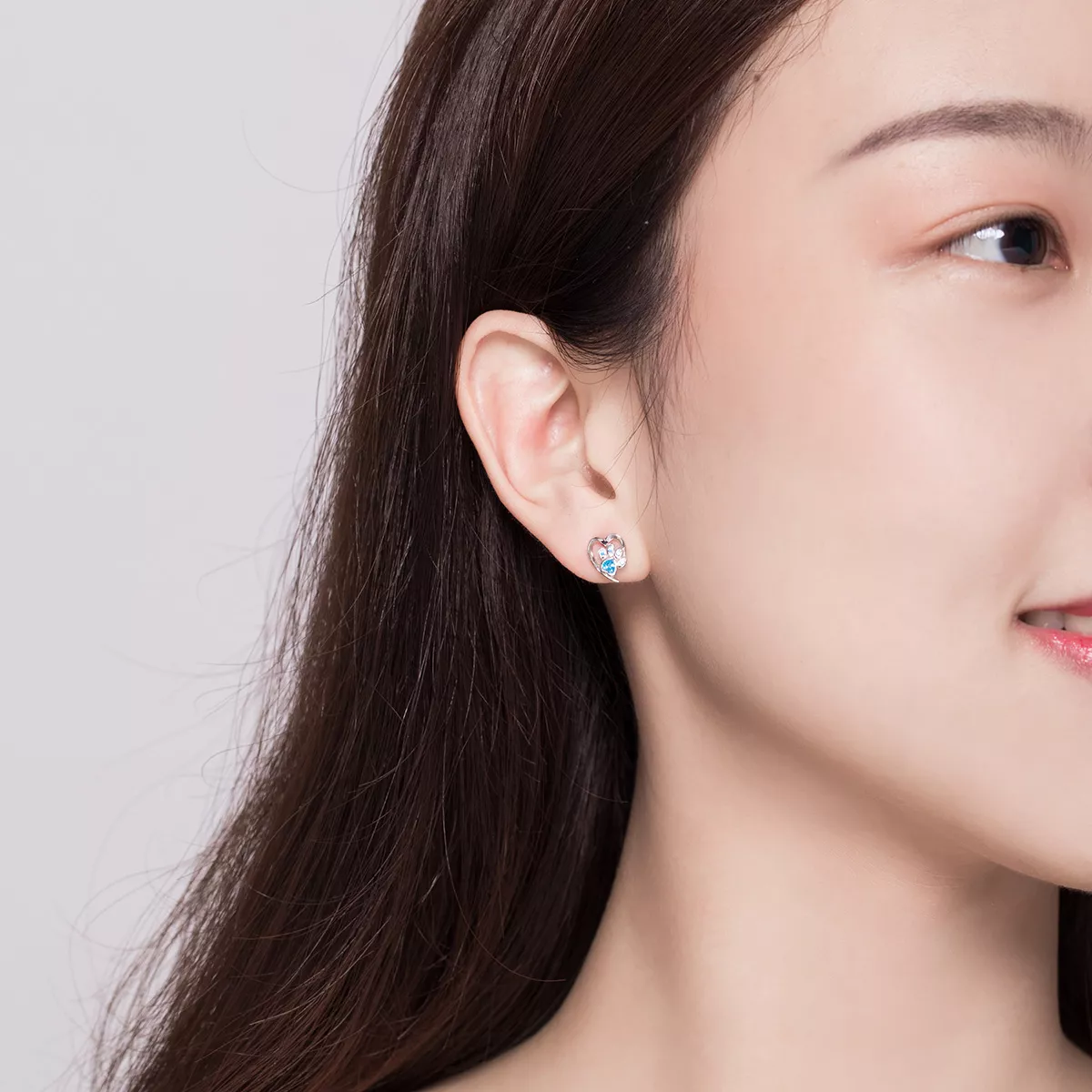 Brincos Petit Coração de pata de cachorro carinhoso estilo Pandora - SCE654