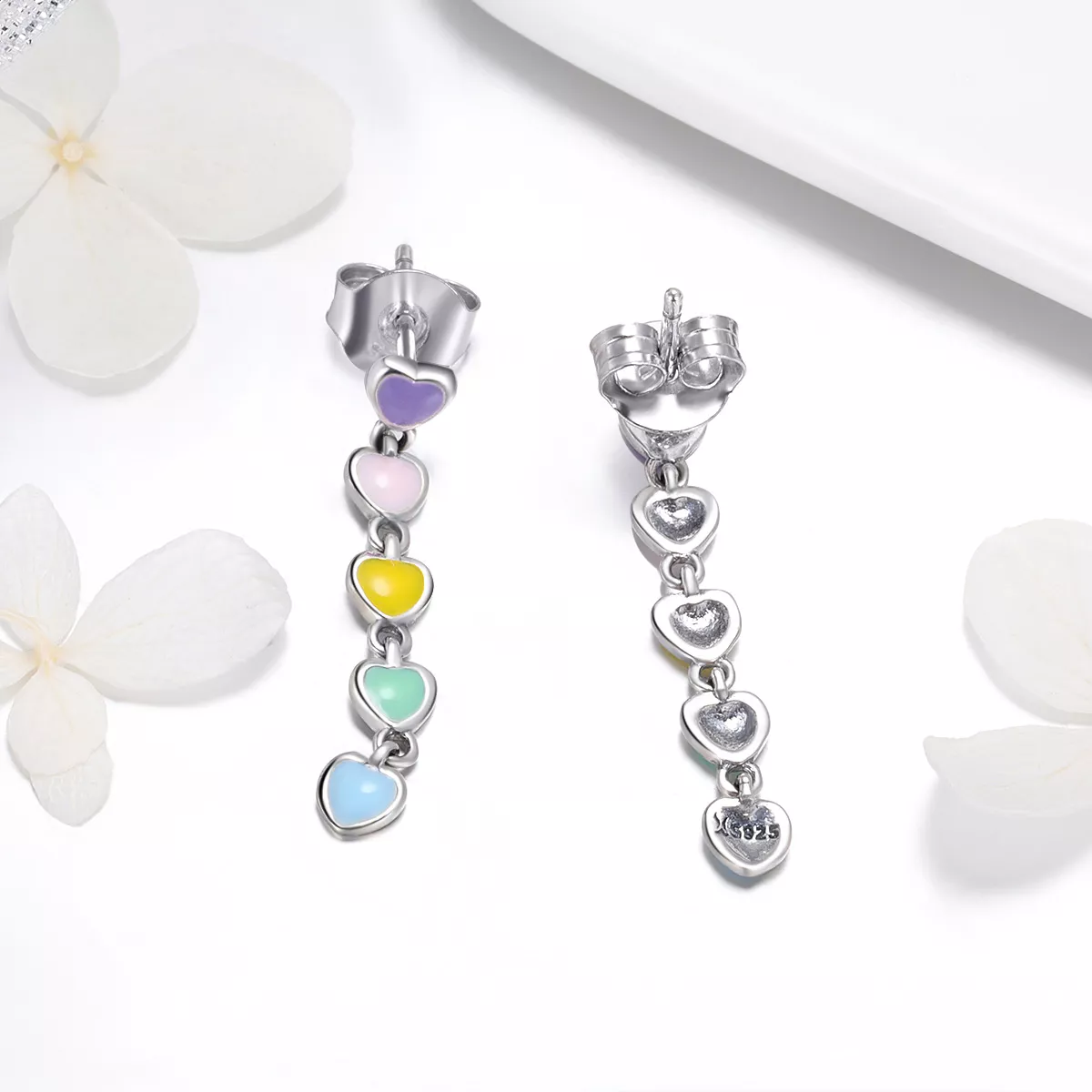 Brincos Petit Corações Arco-Íris estilo Pandora - SCE451