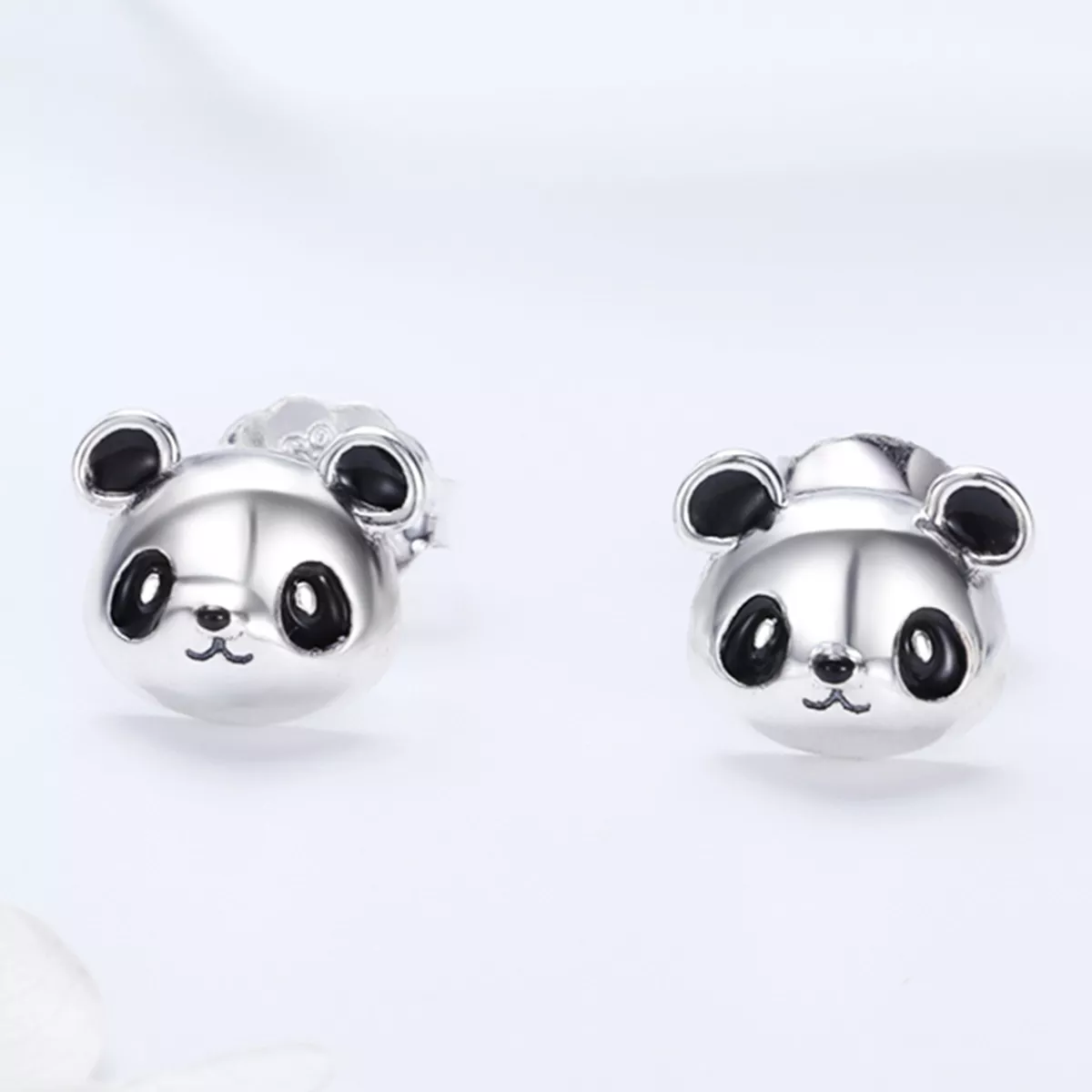 Brincos Petit Panda Fofinho estilo Pandora - SCE386