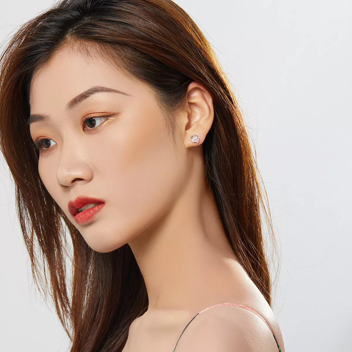 Brincos Petit Pata de cão carinhosa estilo Pandora - SCE654-PK