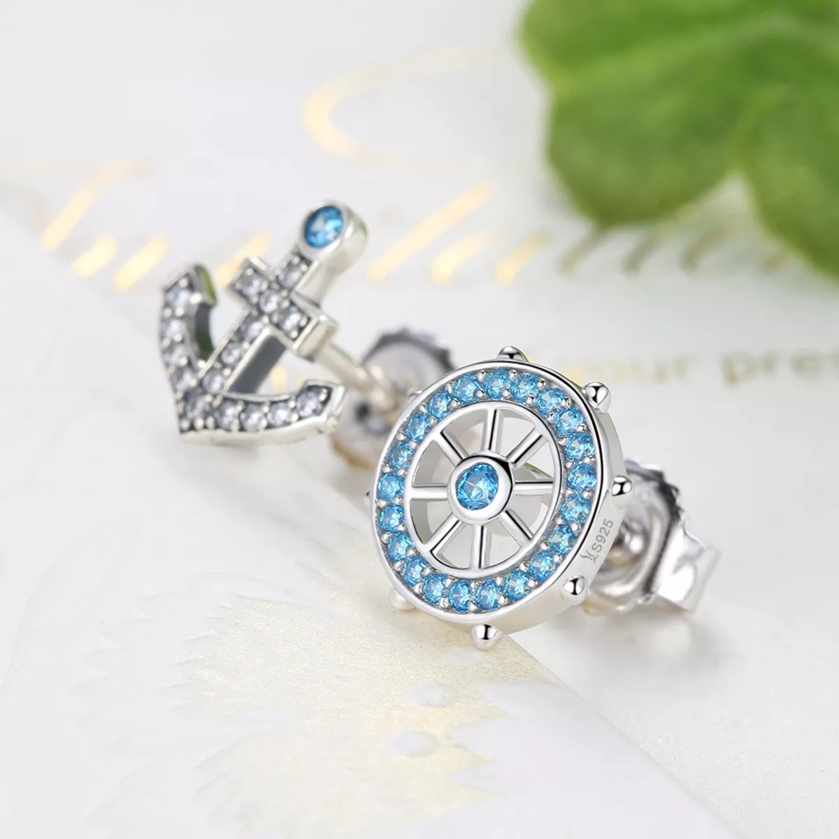 Brincos Petit Âncora life Pandora - SCE030