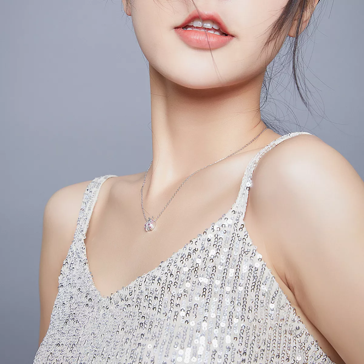 Colar Joaninha deslumbrante estilo Pandora - SCN400