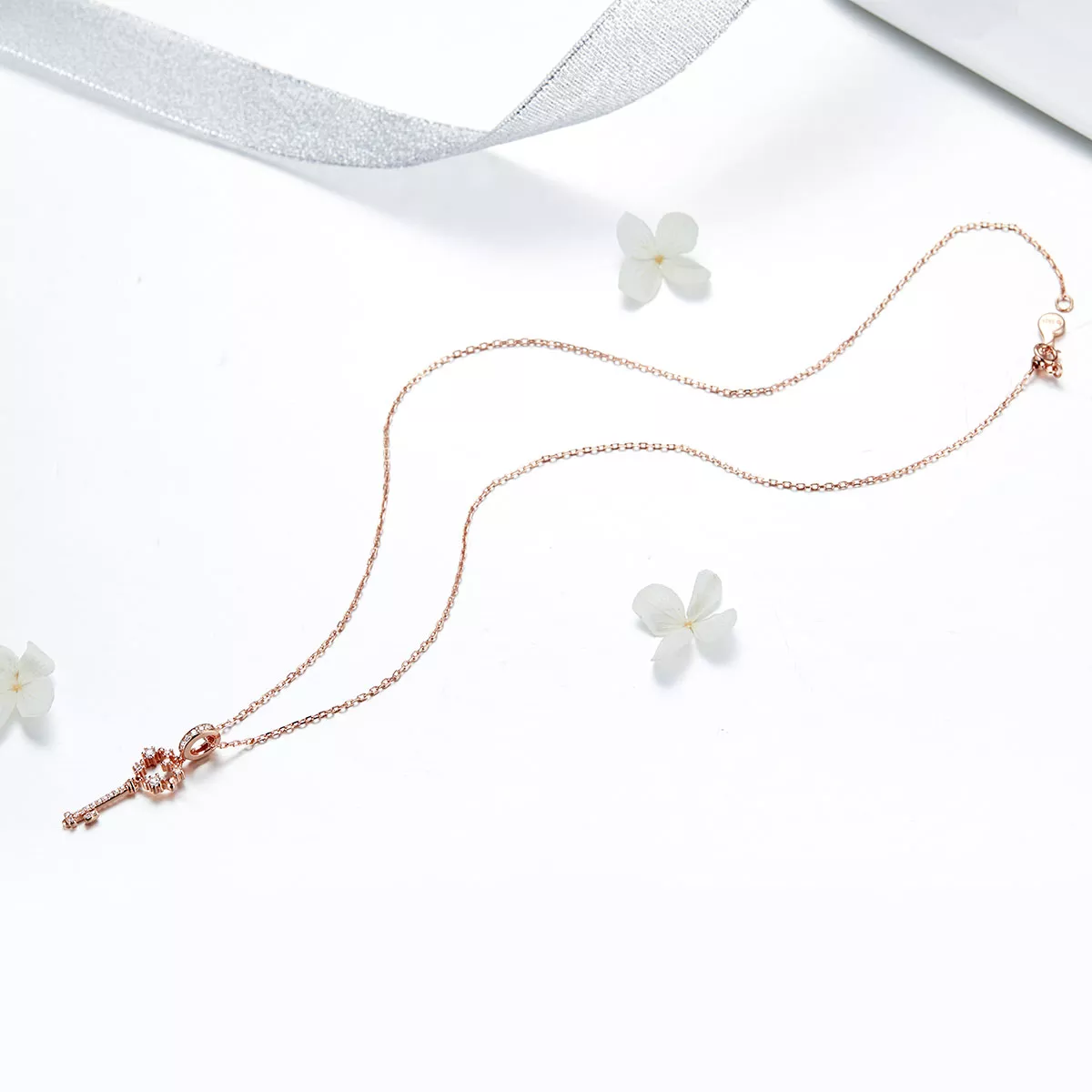 Pendente Chave Brilhante da Sorte estilo Pandora Rose - SCC1122