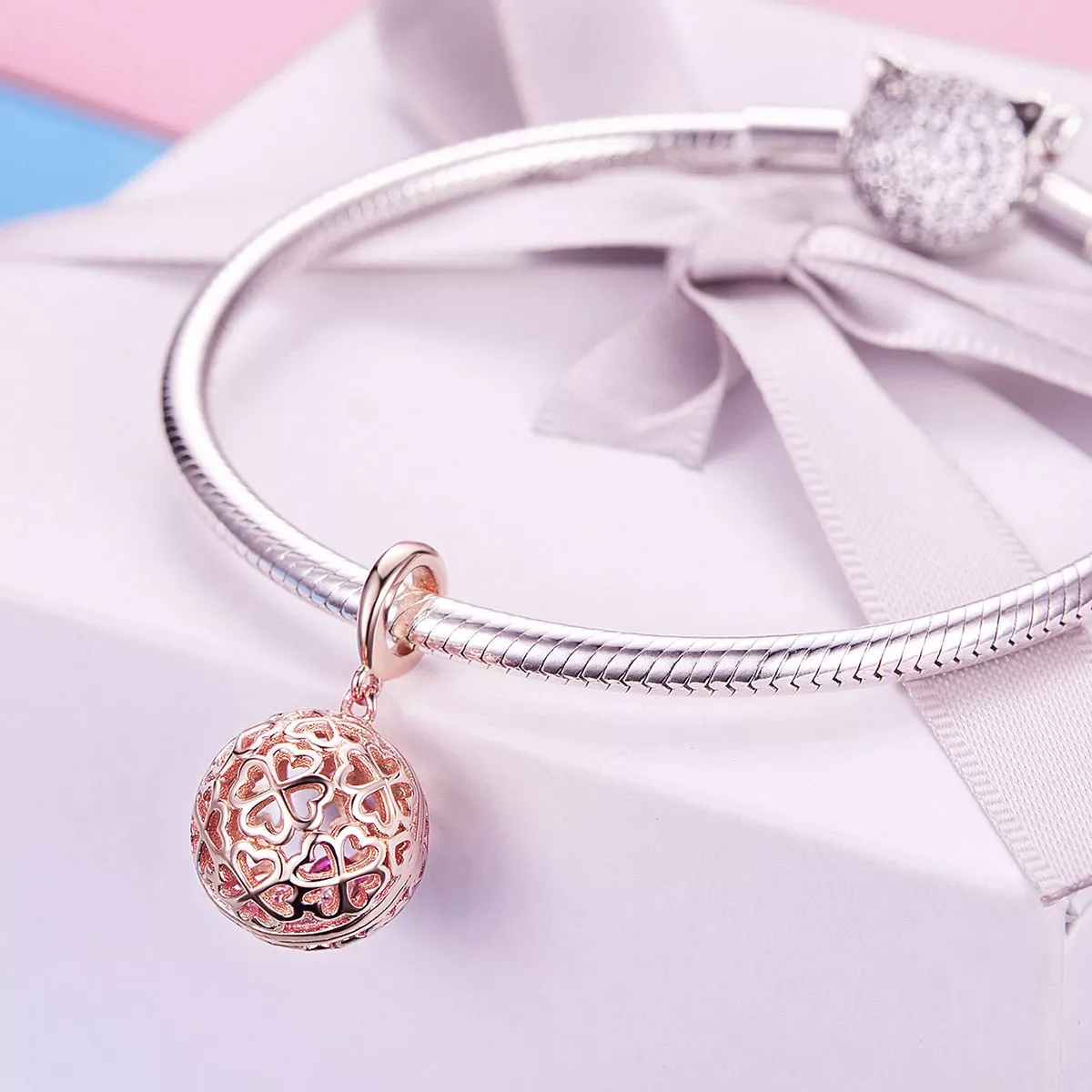 Pendente Trevo de movimento estilo Pandora Rose - SCC1127