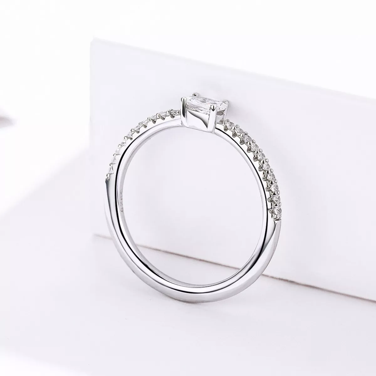 Anel Pedra Clara life Pandora - SCR524